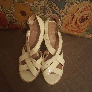 Vince Camuto wedged sandal